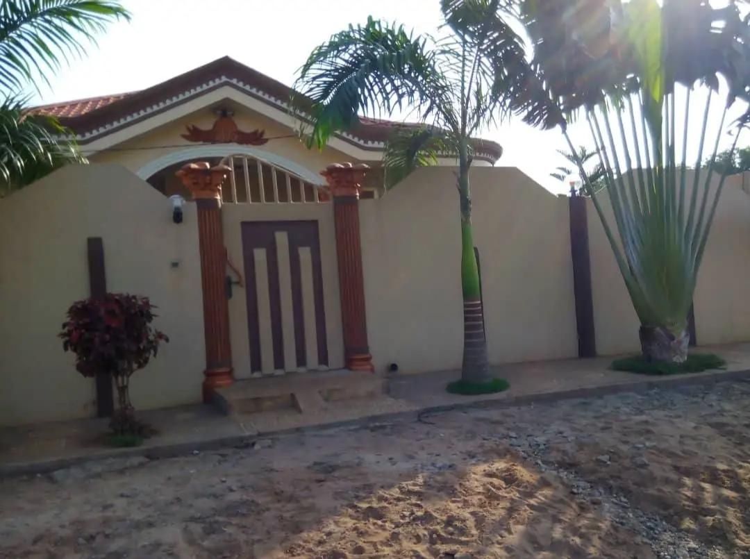 villa-a-vendre-a-glo-djigbe-cievra
